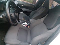 Toyota Corolla Hybrid 1.8H E-CVT Luxury - ფოტო 16