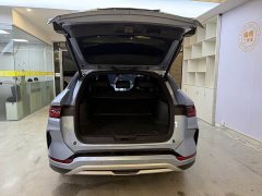 BYD Song Plus New Energy Glory Edition EV 520km Deluxe - ფოტო 8
