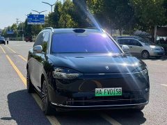 AITO M9 Extended Range Ultra 42kWh 6-Seater - ფოტო 3