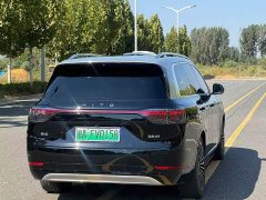 AITO M9 Extended Range Ultra 42kWh 6-Seater - ფოტო 7