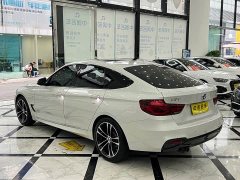 BMW 3 Series GT 330i M Sport Night Edition - фото 13