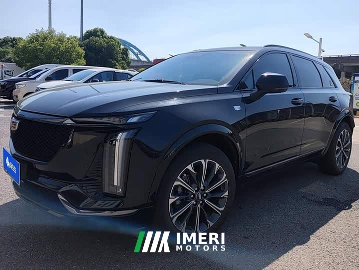 Cadillac XT5 2.0T Luxury - ავტომობილი ჩინეთიდან