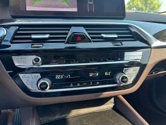 BMW 5 Series 525Li Luxury Package - ფოტო 12