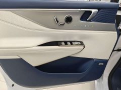 Buick GL8 New Energy Luzun Luxury Edition 6-Seater - ფოტო 10
