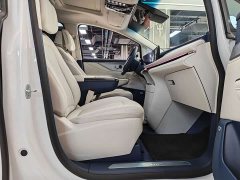 Buick GL8 New Energy Luzun Luxury Edition 6-Seater - ფოტო 15