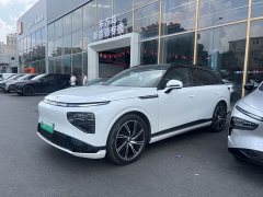 XPeng G9 725 Max - ფოტო 1