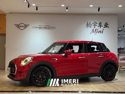 2021 BMW MINI 5-Door Cooper Classic 1.5T - автомобиль из Китая
