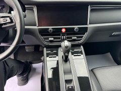 Porsche 2022 Macan 2.0T - ფოტო 8