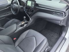 Toyota Camry 2021 Hybrid Luxury - ფოტო 10