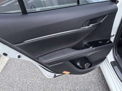 Toyota Camry 2021 Hybrid Luxury - ფოტო 17