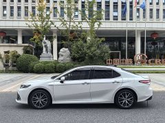 Toyota Camry 2021 Hybrid Luxury - ფოტო 2