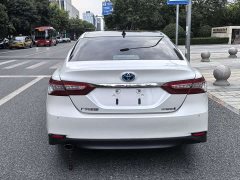 Toyota Camry 2021 Hybrid Luxury - ფოტო 4