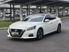 Nissan Teana 2.0L XL Comfort - ფოტო 1
