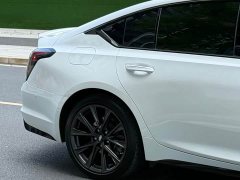 Cadillac CT5 28T Platinum - ფოტო 18