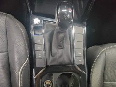 Volkswagen Passat 2021 330TSI VIP - ფოტო 16