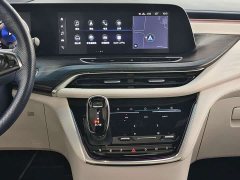 Buick GL8 Facelift Avenir Four-Seater Premium Edition - ფოტო 18