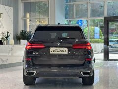 BMW X5 xDrive 40Li M Sport Midnight Edition Package - ფოტო 4