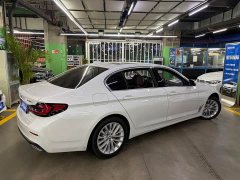BMW 5 Series New Energy Facelift 535Le Luxury Package - ფოტო 4