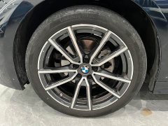 BMW 3 Series 320Li M Sport Package - ფოტო 20