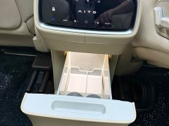 AITO M9 Extended Range Ultra 42kWh 6-Seater - ფოტო 15