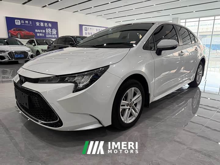 Toyota Corolla 1.8L CVT Luxury
