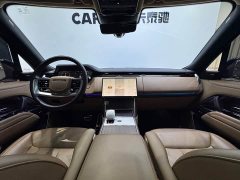 Land Rover Range Rover 3.0L V6 400PS Extended Wheelbase Prestige Edition - ფოტო 18