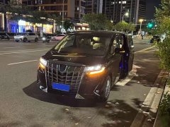 Toyota Alphard Hybrid 2.5L Luxury - ფოტო 1