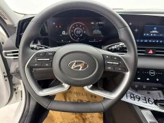 Hyundai Elantra 1.5L CVT Luxury - ფოტო 11