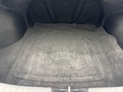Hyundai Elantra 1.5L CVT Luxury - ფოტო 17