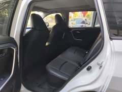 Toyota RAV4 2.0L CVT AWD Premium - ფოტო 5