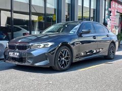 BMW 3 Series 330Li M Sport Night Edition Package - ფოტო 1