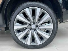 Land Rover Range Rover 3.0L V6 400PS Extended Wheelbase Prestige Edition - ფოტო 16