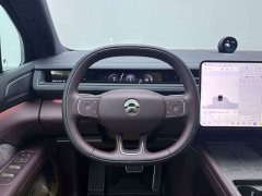 NIO ES8 Six-Seat Executive Signature Edition - ფოტო 13