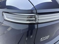 NIO ES8 Six-Seat Executive Signature Edition - ფოტო 19