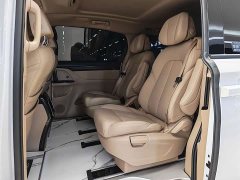 Buick GL8 Land Executive Cabin Advance Edition - ფოტო 6