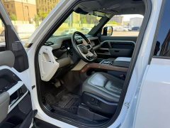Land Rover Defender 2022 110 P400 Dark Edition - ფოტო 3