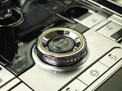 Bentley Flying Spur Plug-in Hybrid 4.0T V8 Mulliner - ფოტო 13