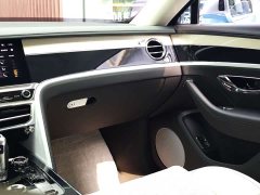 Bentley Flying Spur Plug-in Hybrid 4.0T V8 Mulliner - ფოტო 18
