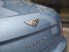 Bentley Flying Spur Plug-in Hybrid 4.0T V8 Mulliner - ფოტო 6