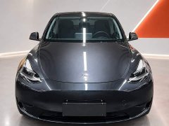 Tesla Model Y Rear-Wheel Drive - ფოტო 2