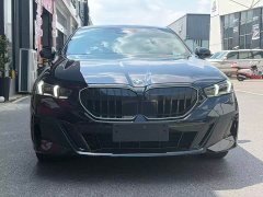 BMW 5 Series 530Li Premier M Sport Package - ფოტო 2