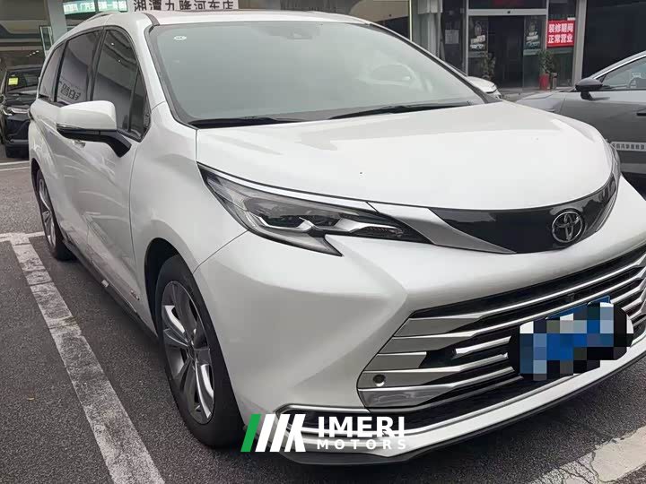 Toyota Sienna 2.5L Hybrid Platinum Edition - ავტომობილი ჩინეთიდან