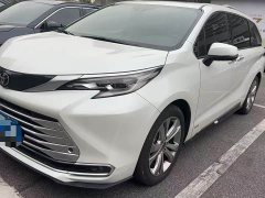 Toyota Sienna 2.5L Hybrid Platinum Edition - ფოტო 2