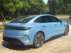 BYD Dolphin 550km Standard Range RWD Elite - ფოტო 9