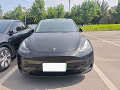 Tesla Model Y Standard Range RWD - ფოტო 2
