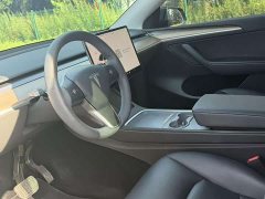 Tesla Model Y Standard Range RWD - ფოტო 4