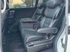 Honda Elysion 2019 2.0L Hybrid Luxury - ფოტო 5