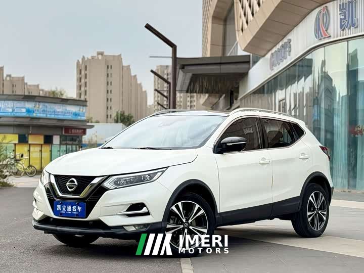 Nissan Qashqai 2.0L CVT XV Premium Luxury