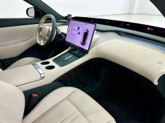 Xiaomi YU7 Four-Wheel Drive Max Edition - ფოტო 13