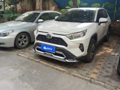 Toyota RAV4 2.0L CVT FWD Fashion Edition - ფოტო 1